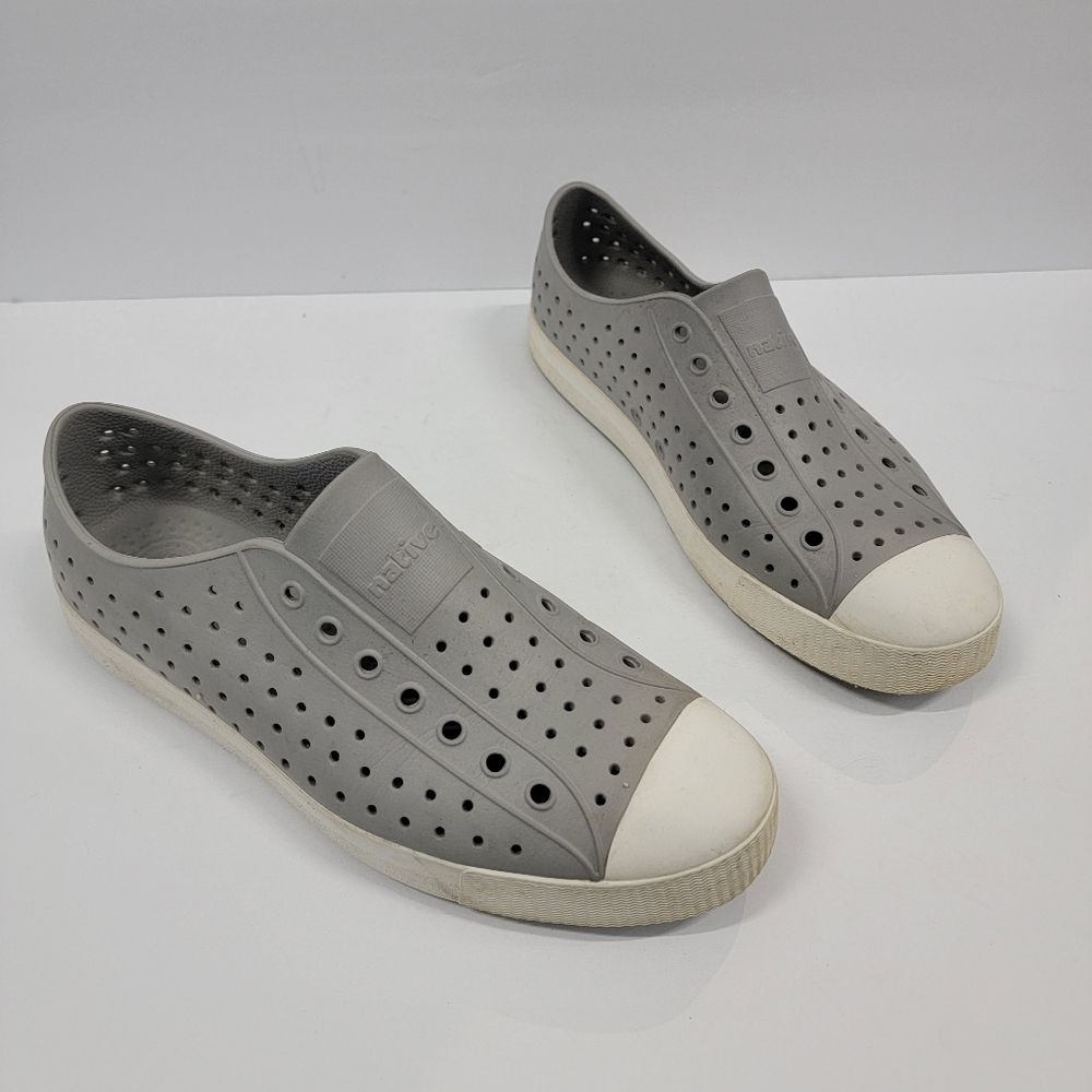 Native Jefferson Slip On Water Shoes M11